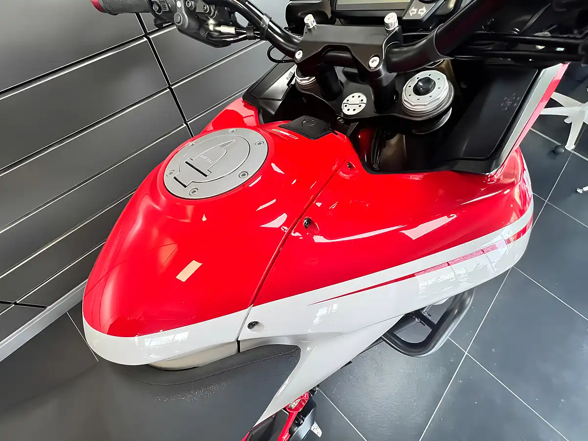 Used 2014 Ducati Multistrada 1200 S Pikes Peak Red - Interior and Exterior details 11