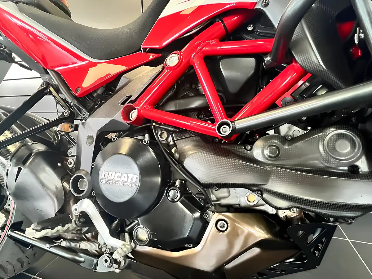 Used 2014 Ducati Multistrada 1200 S Pikes Peak Red - Interior and Exterior details 9