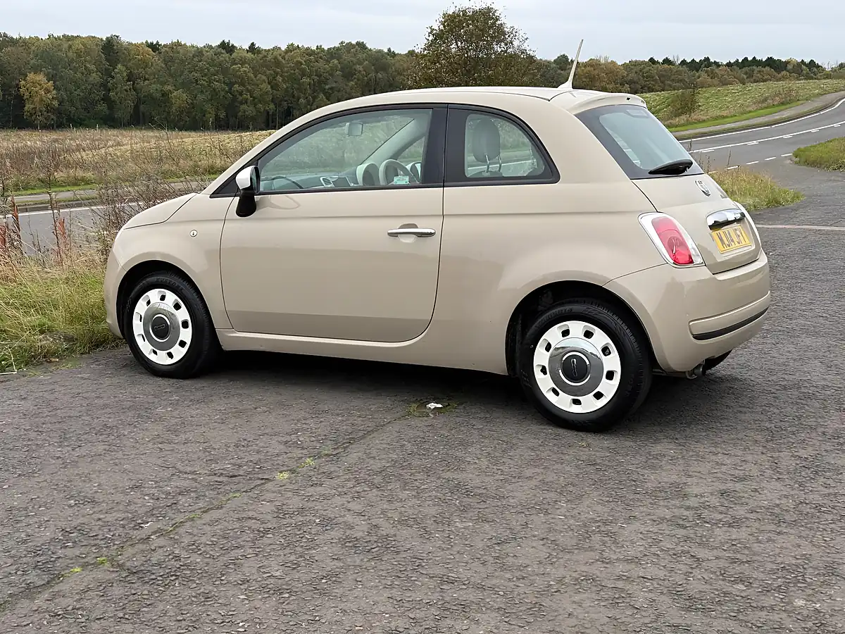 Used 2014 Fiat 500 Colour Therapy Beige - Interior and Exterior details 5