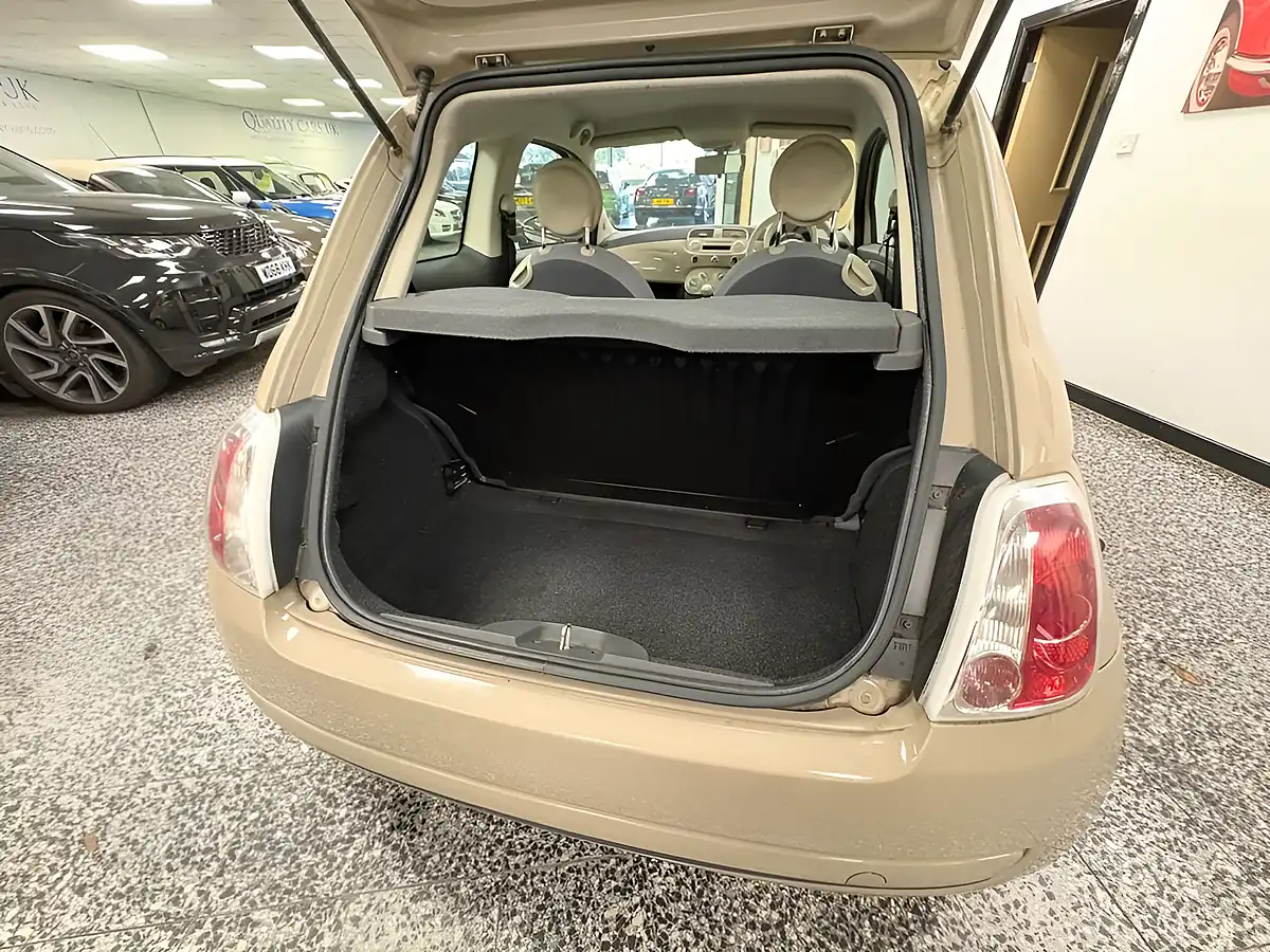 Used 2014 Fiat 500 Colour Therapy Brown - Interior and Exterior details 16