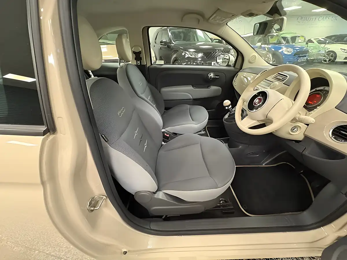Used 2014 Fiat 500 Colour Therapy Brown - Interior and Exterior details 17