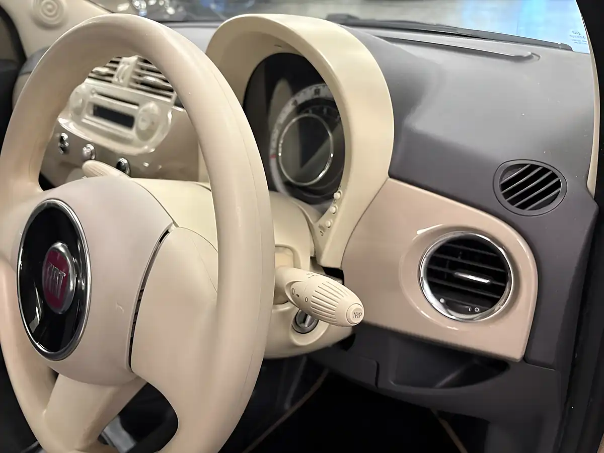 Used 2014 Fiat 500 Colour Therapy Brown - Interior and Exterior details 18
