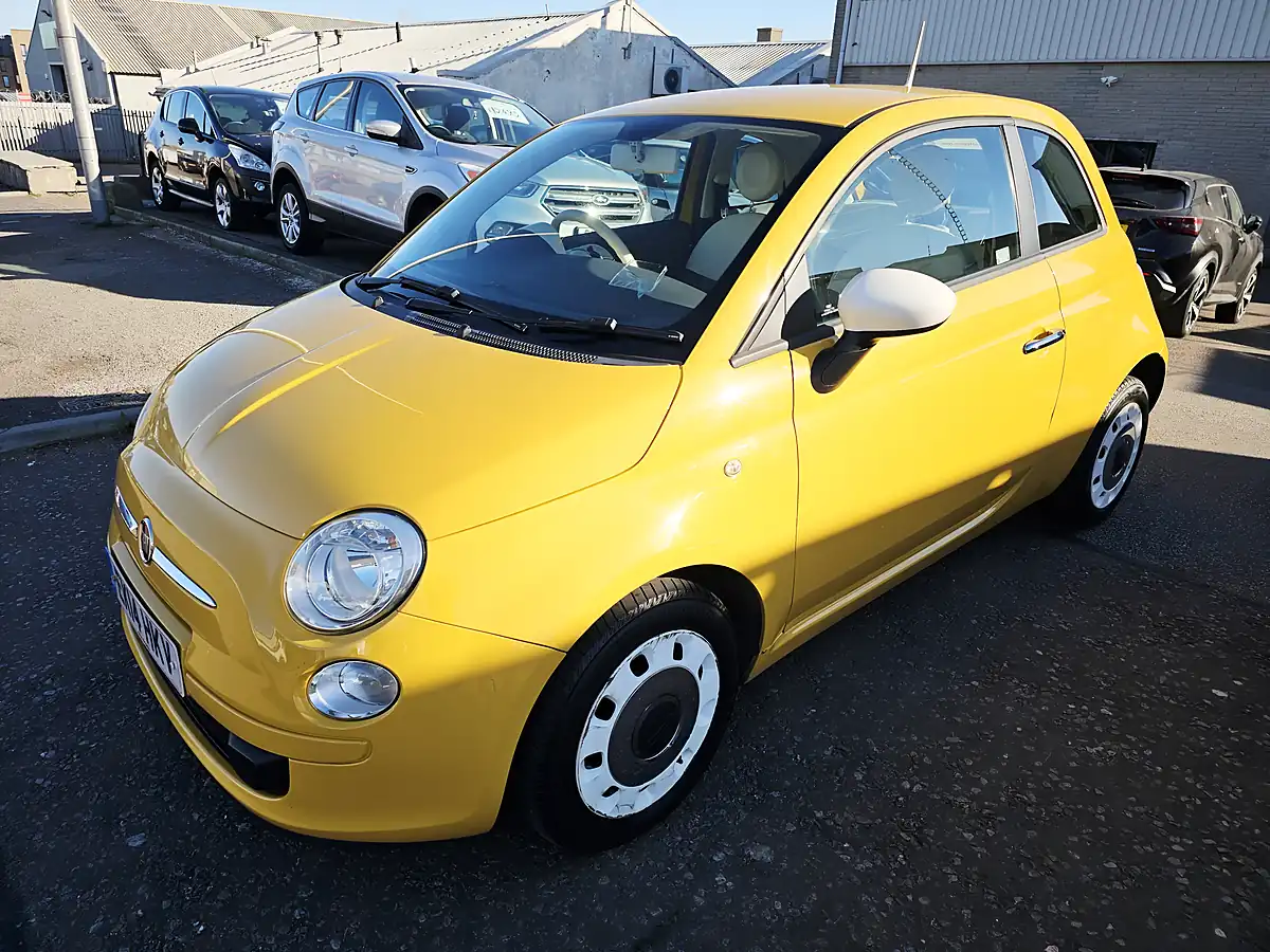 Used 2014 Fiat 500 Colour Therapy Yellow - Interior and Exterior details 2