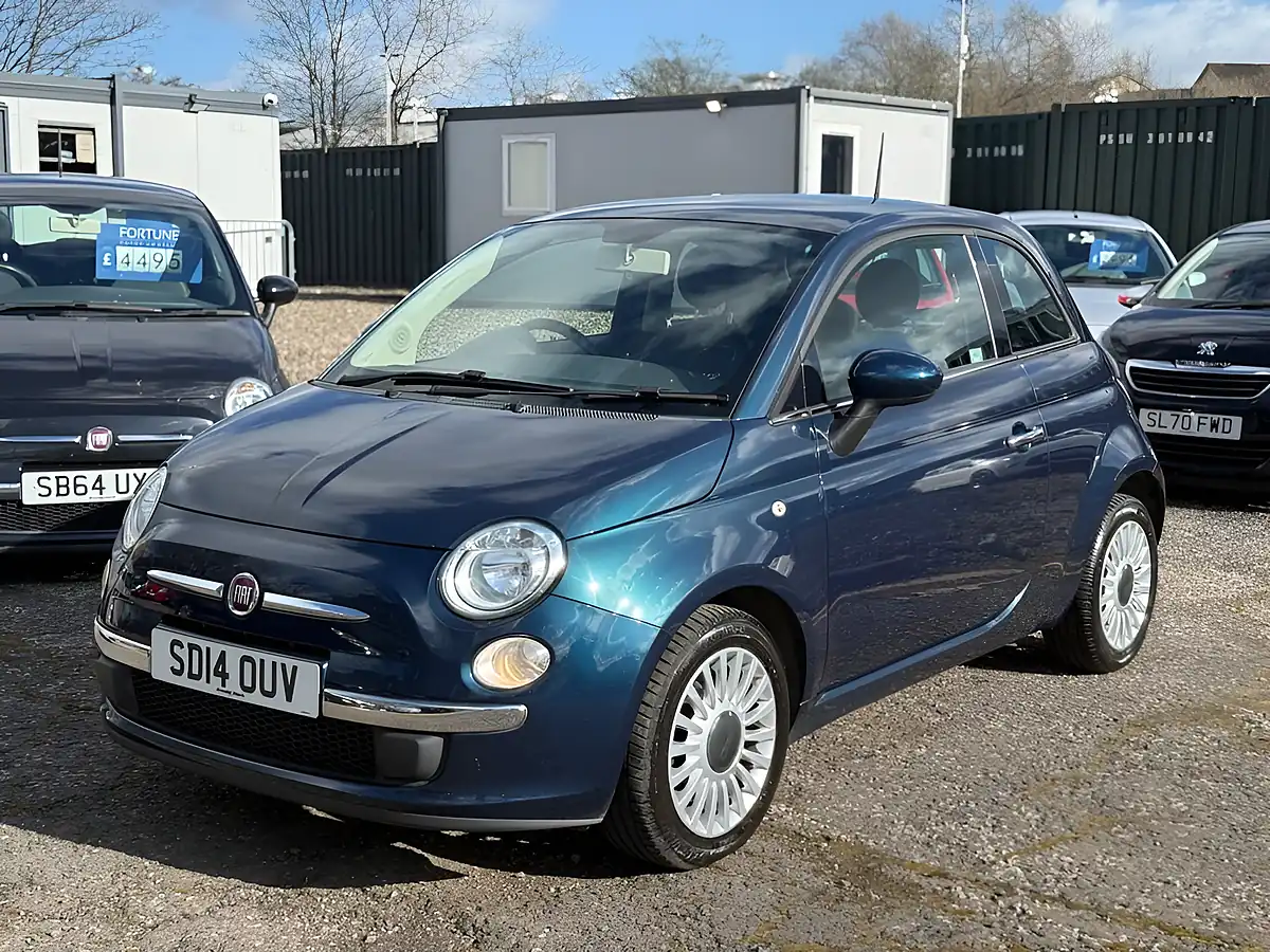 Used 2014 Fiat 500 Lounge Blue - Interior and Exterior details 3