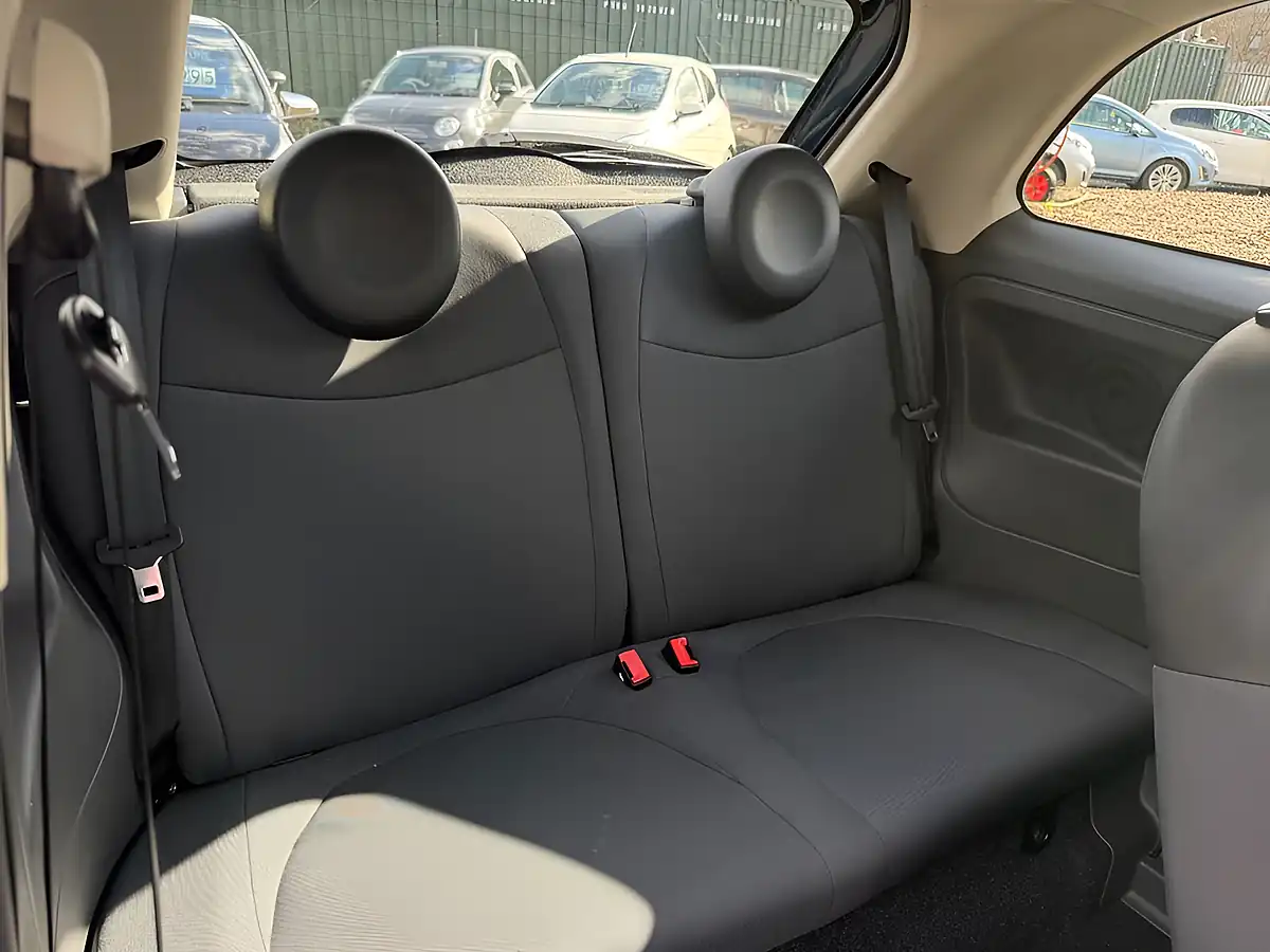 Used 2014 Fiat 500 Lounge Blue - Interior and Exterior details 8