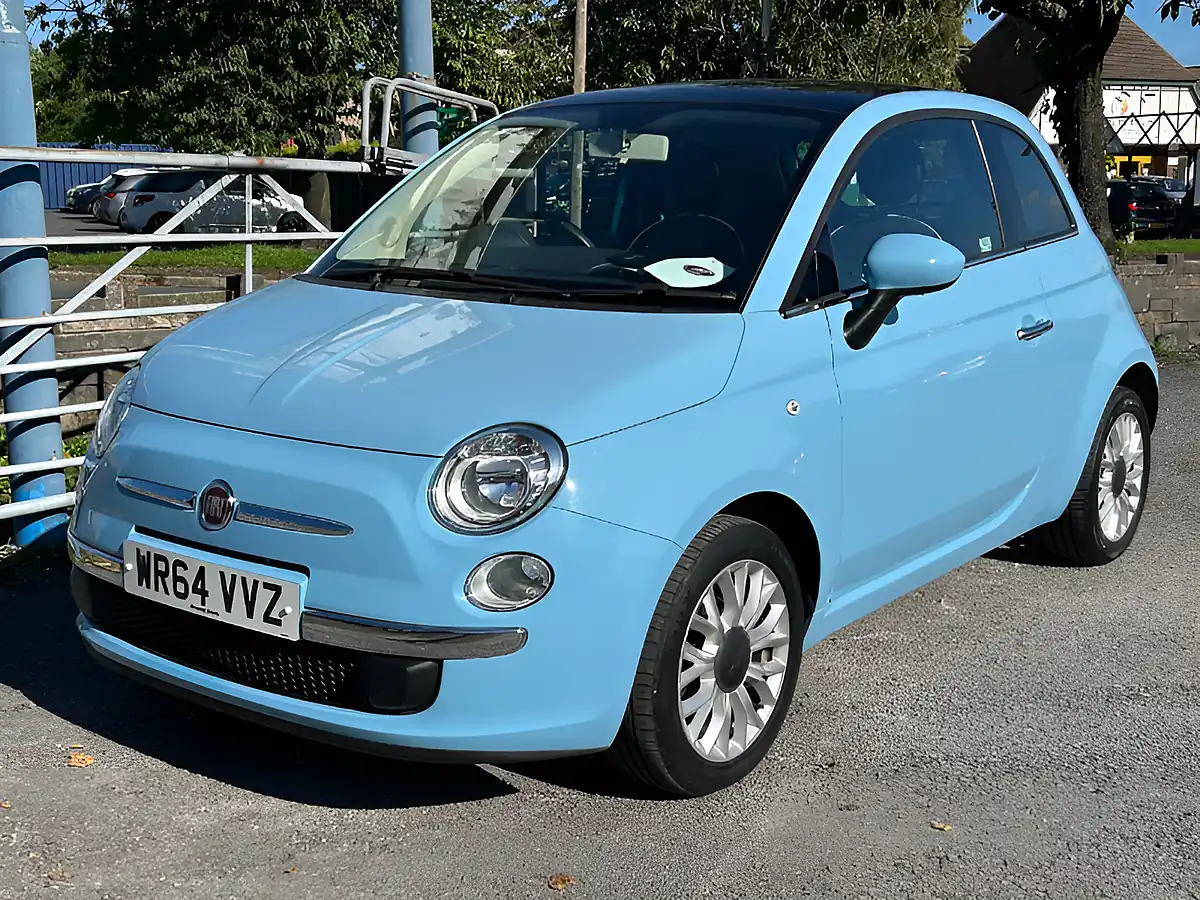 Used 2014 Fiat 500 Lounge Blue - Interior and Exterior details 2