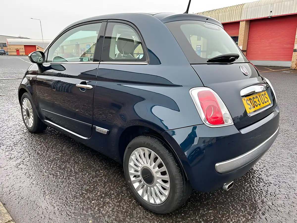 Used 2014 Fiat 500 Lounge Epic Blue - Interior and Exterior details 4