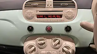 Used 2014 Fiat 500 Lounge Green - Interior and Exterior details 11
