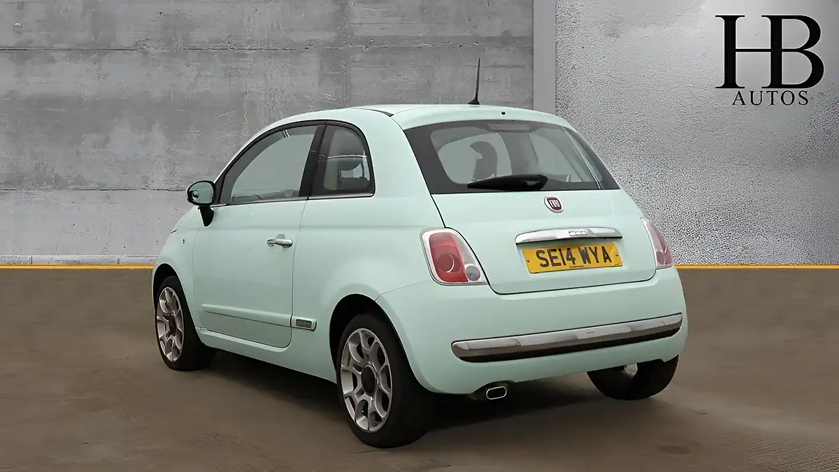 Used 2014 Fiat 500 Lounge Green - Interior and Exterior details 4