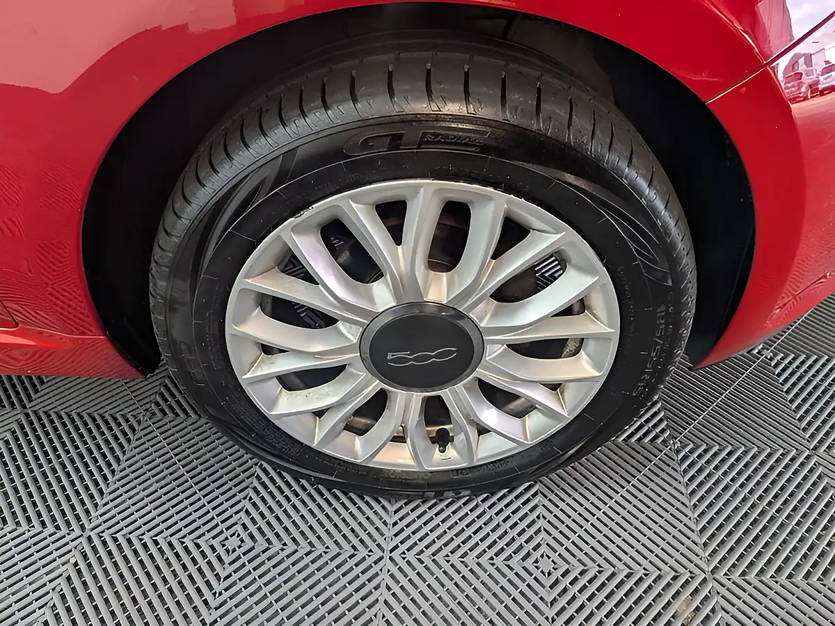 Used 2014 Fiat 500 Lounge Red - Interior and Exterior details 19