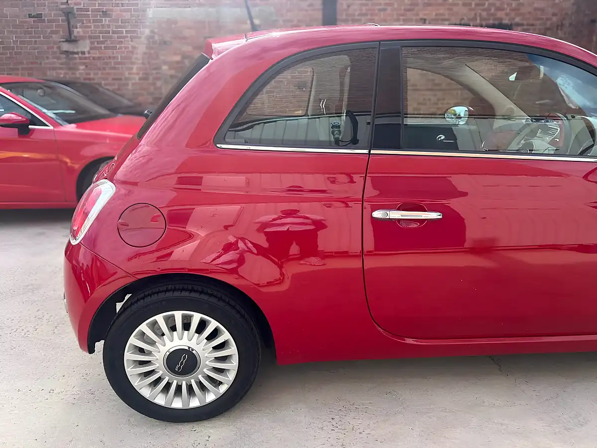 Used 2014 Fiat 500 Lounge Red - Interior and Exterior details 10