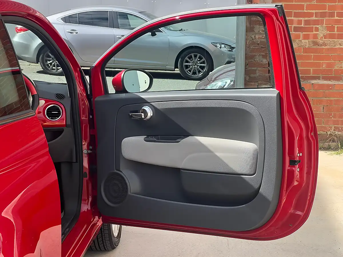 Used 2014 Fiat 500 Lounge Red - Interior and Exterior details 11