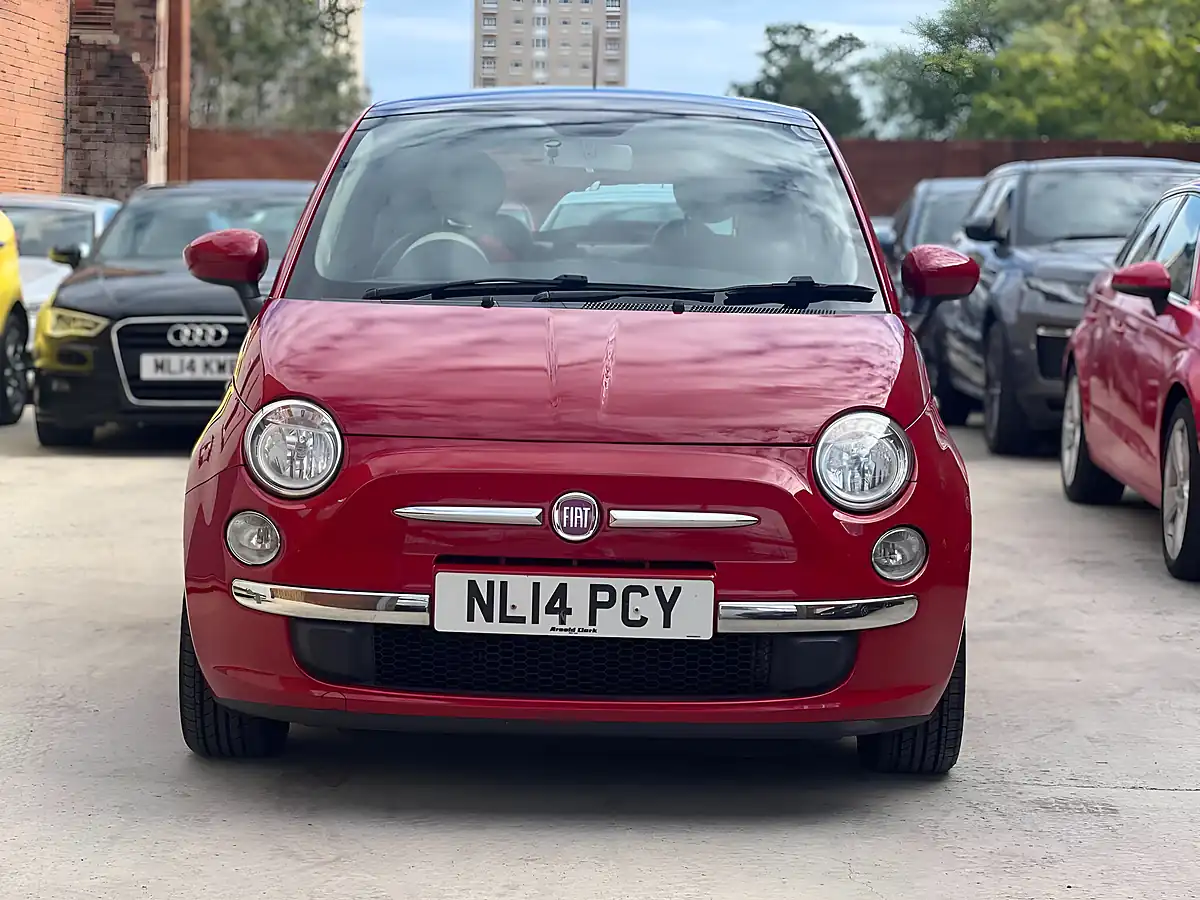 Used 2014 Fiat 500 Lounge Red - Interior and Exterior details 3
