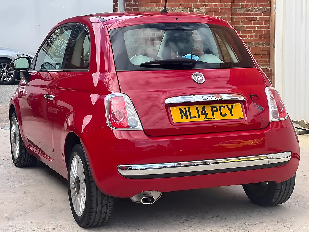 Used 2014 Fiat 500 Lounge Red - Interior and Exterior details 7