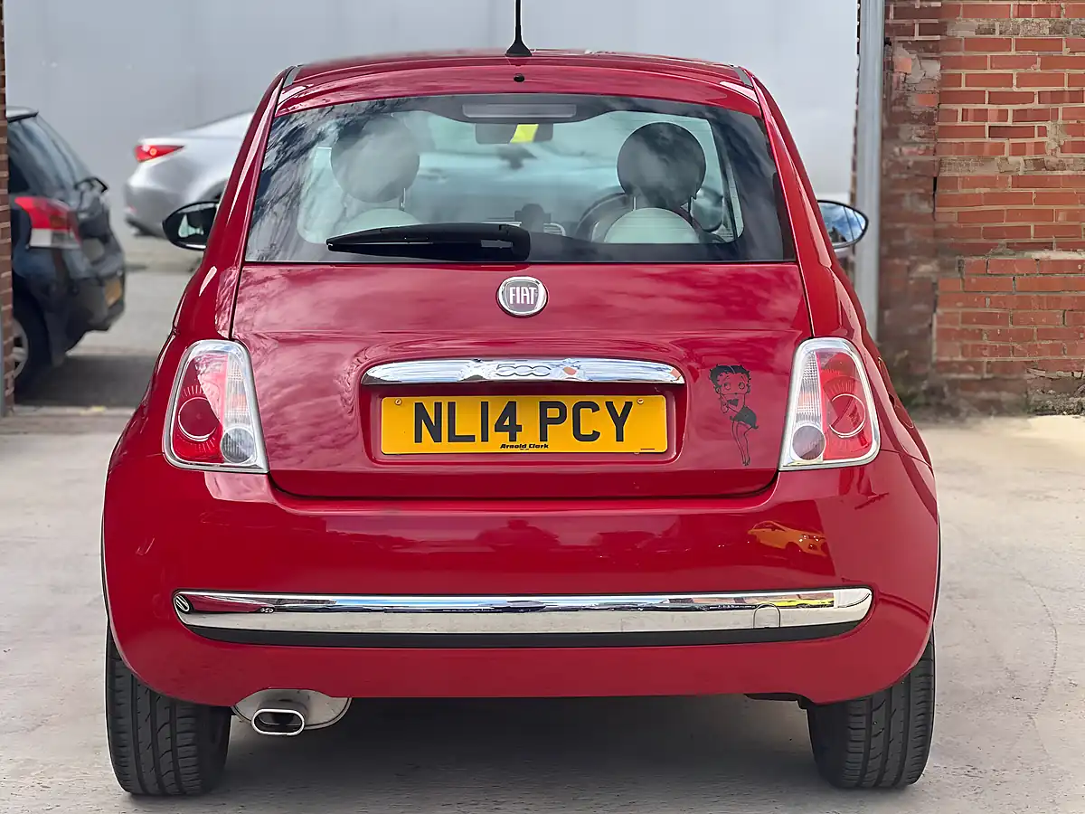 Used 2014 Fiat 500 Lounge Red - Interior and Exterior details 8