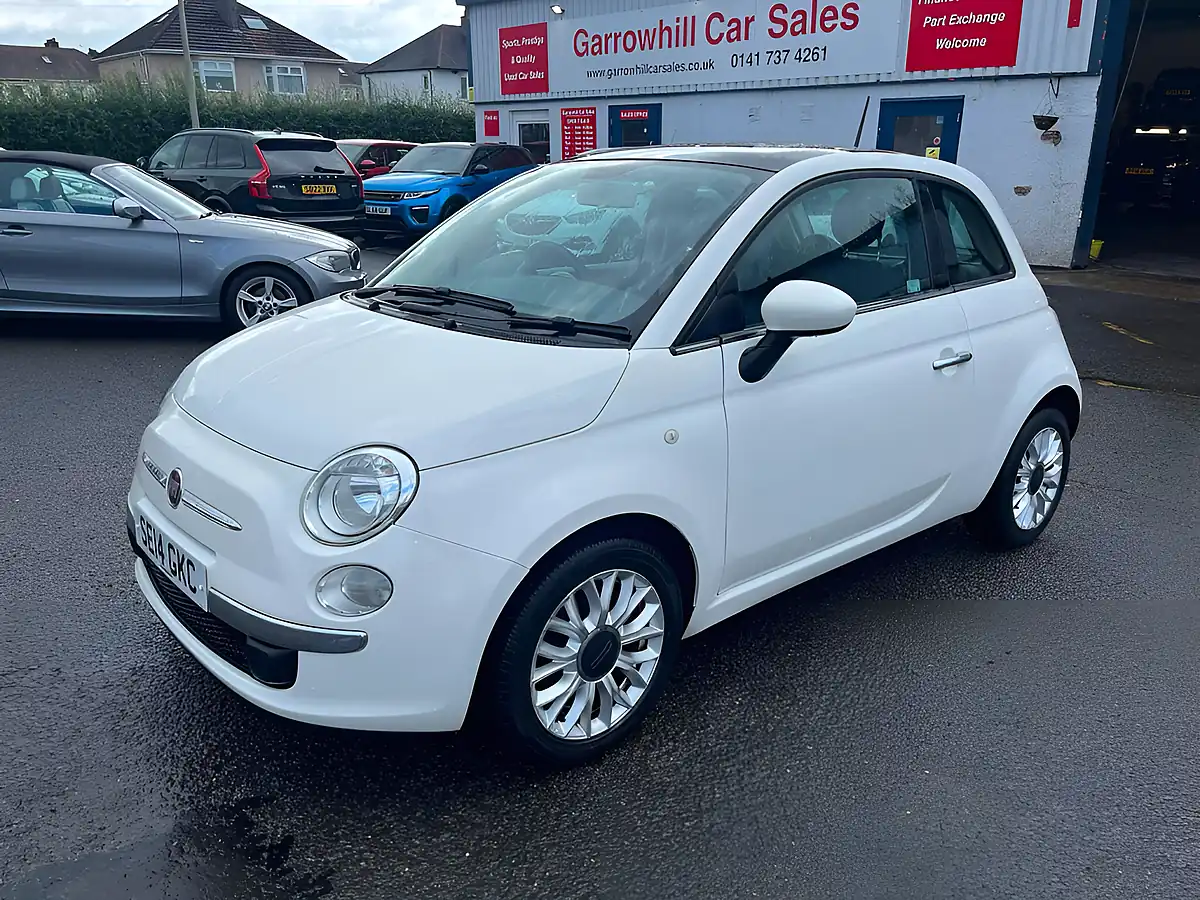 Used 2014 Fiat 500 Lounge White - Front View