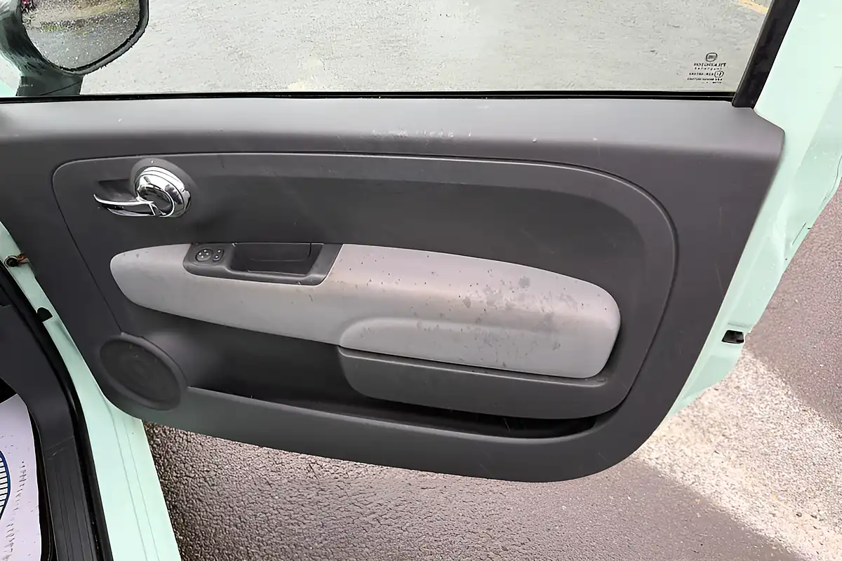 Used 2014 Fiat 500 Pop Green - Interior and Exterior details 19