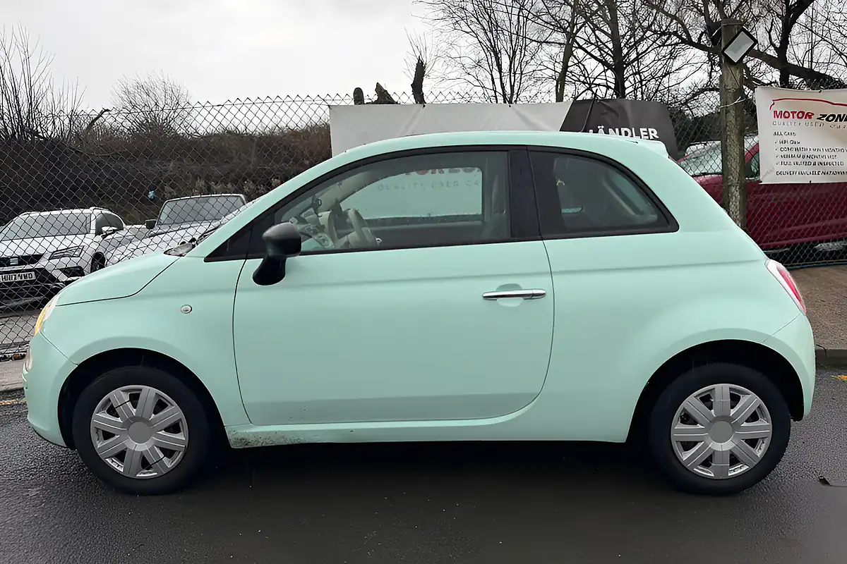 Used 2014 Fiat 500 Pop Green - Interior and Exterior details 2