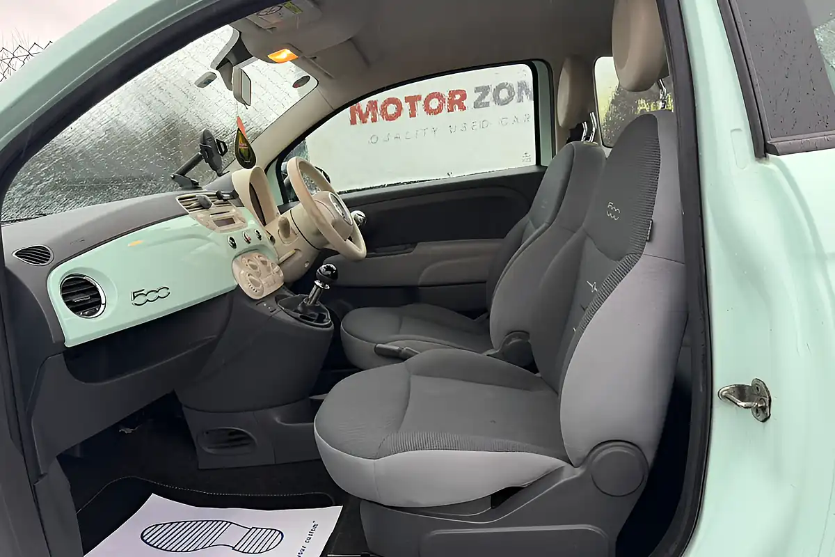 Used 2014 Fiat 500 Pop Green - Interior and Exterior details 4