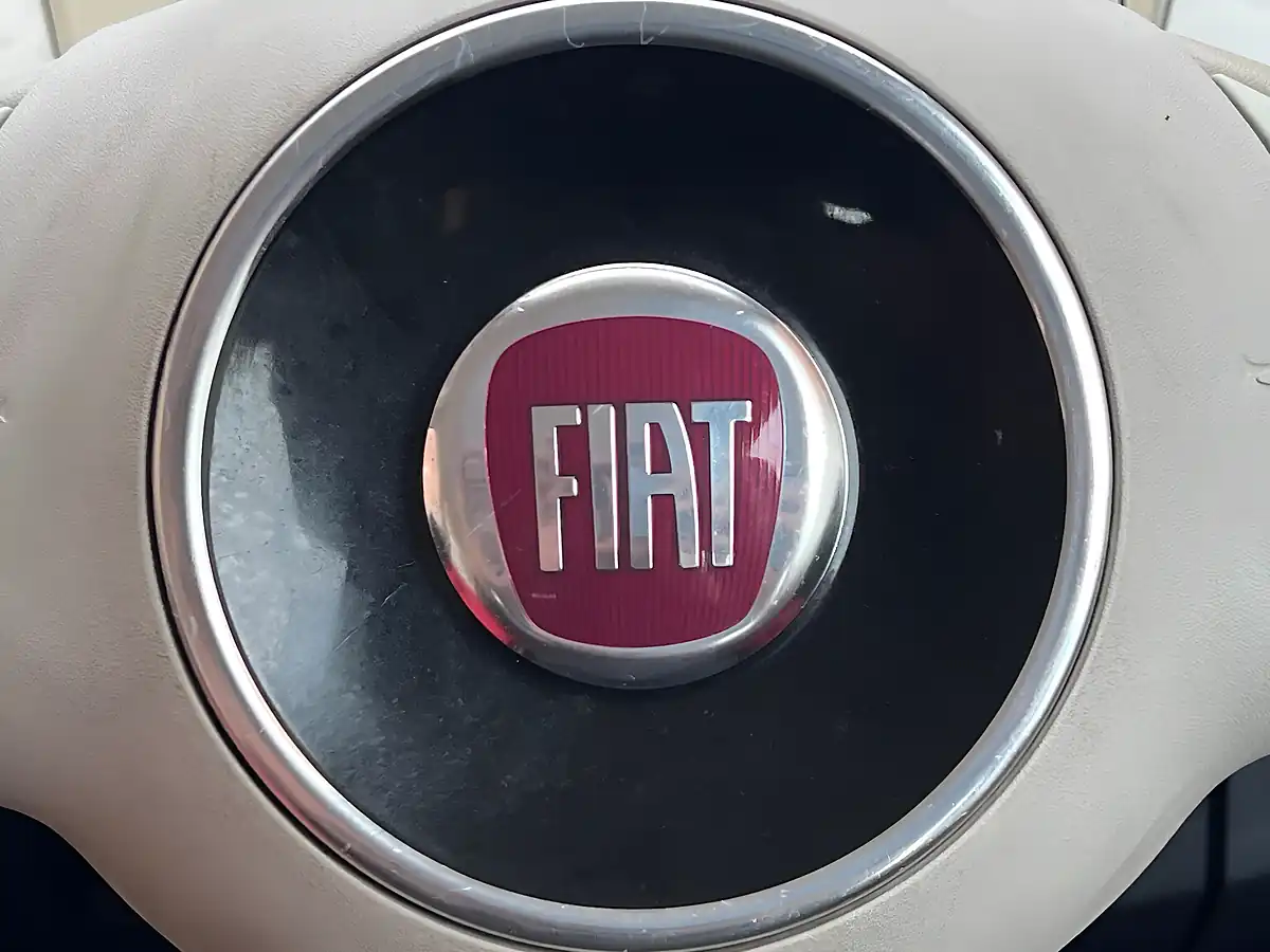 Used 2014 Fiat 500 Pop White - Interior and Exterior details 15