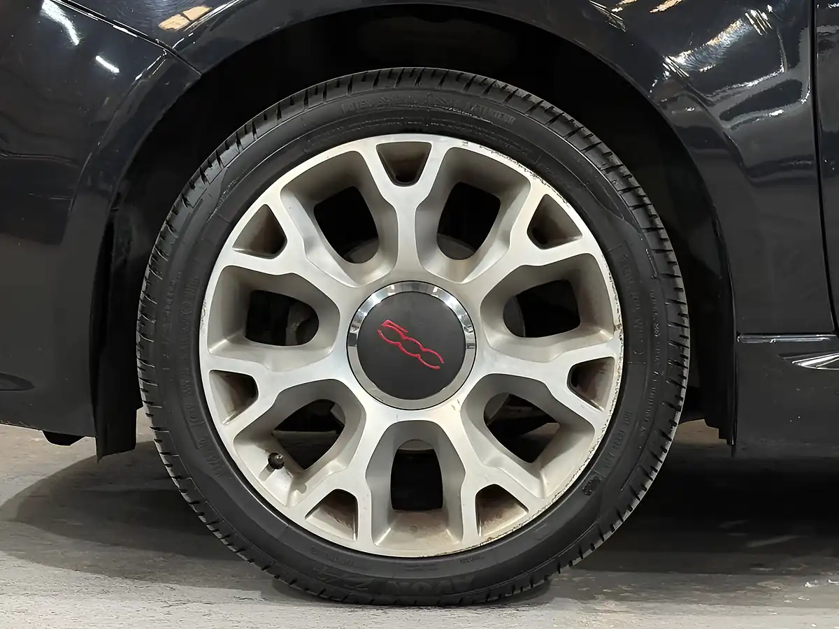 Used 2014 Fiat 500 S Black - Interior and Exterior details 11