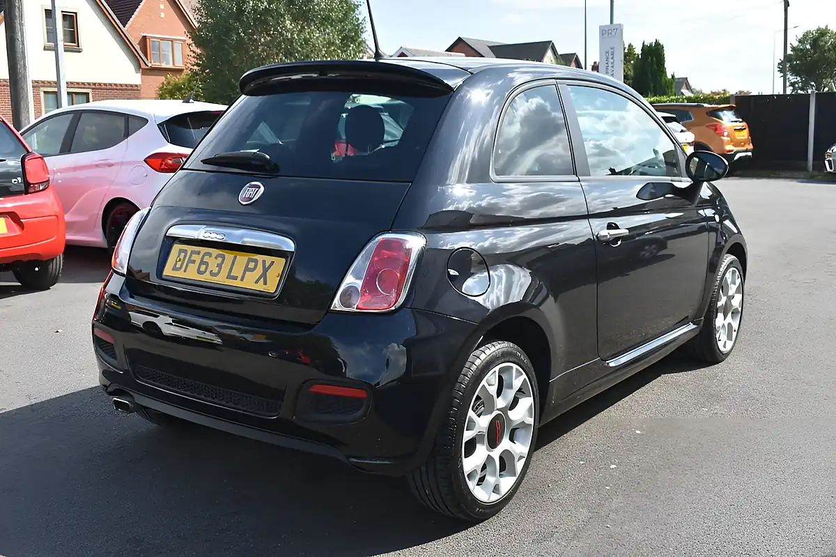 Used 2014 Fiat 500 S Black - Interior and Exterior details 4