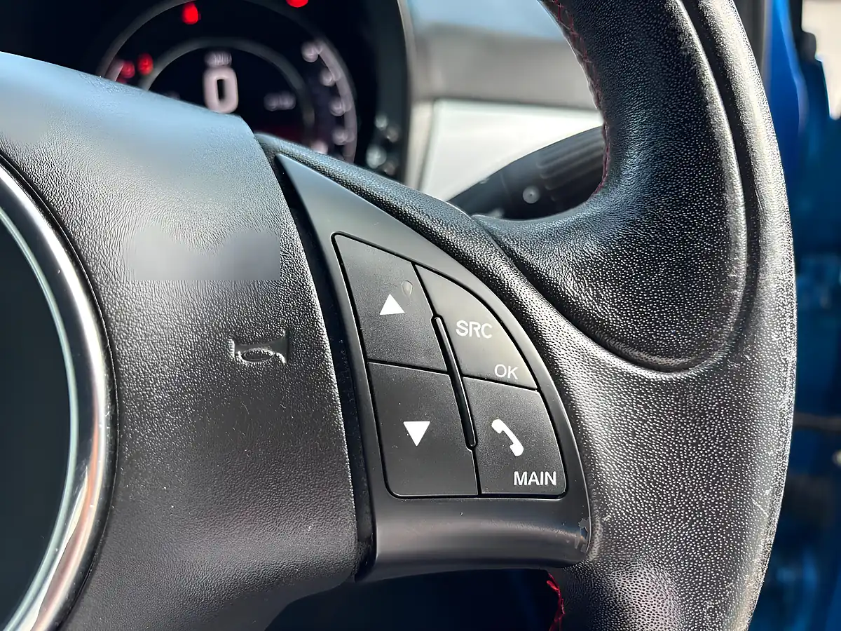 Used 2014 Fiat 500 S Blue - Interior and Exterior details 13