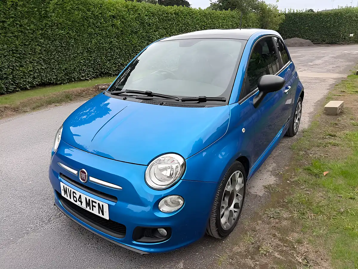 Used 2014 Fiat 500 S Blue - Interior and Exterior details 9