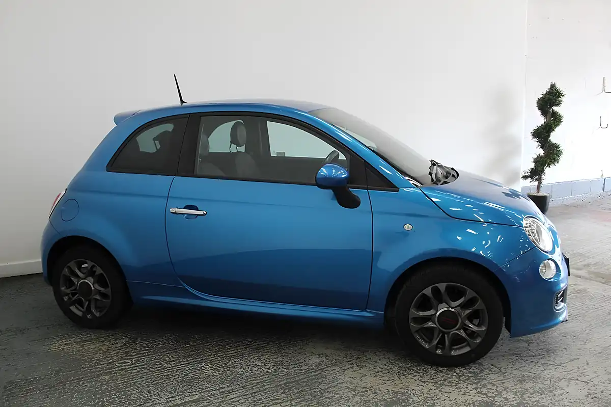 Used 2014 Fiat 500 S Blue - Interior and Exterior details 3