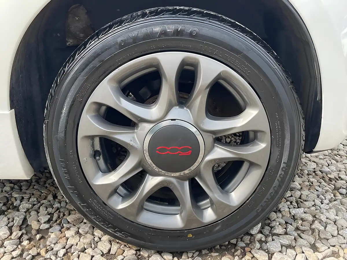 Used 2014 Fiat 500 S White - Interior and Exterior details 19