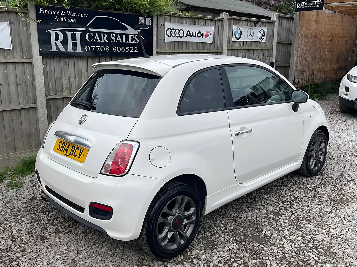 Used 2014 Fiat 500 S White - Interior and Exterior details 9