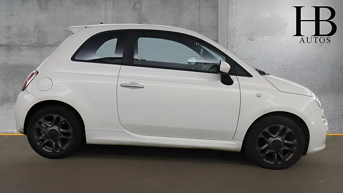 Used 2014 Fiat 500 S White - Interior and Exterior details 6