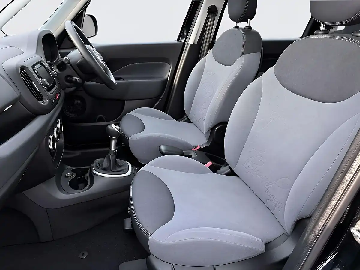 Used 2014 Fiat 500L Lounge Black - Interior and Exterior details 12