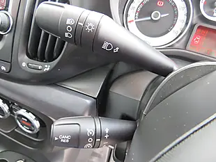 Used 2014 Fiat 500L Lounge Mpw Red - Interior and Exterior details 13