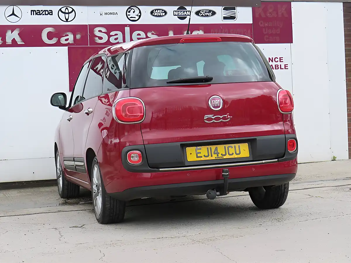 Used 2014 Fiat 500L Lounge Mpw Red - Interior and Exterior details 20