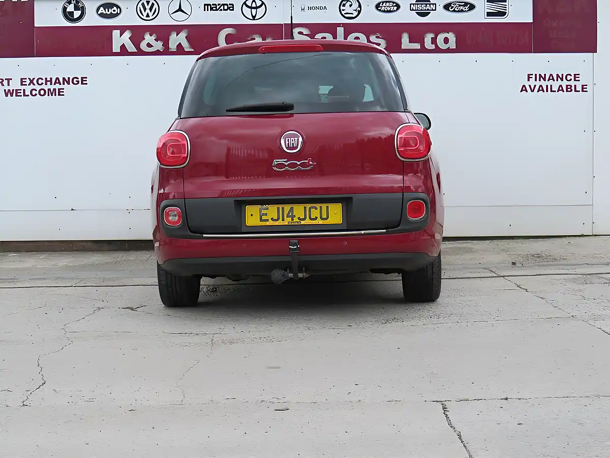 Used 2014 Fiat 500L Lounge Mpw Red - Interior and Exterior details 4
