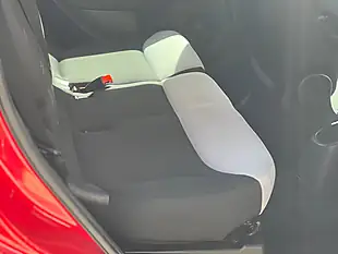 Used 2014 Fiat 500L Pop Star Red - Interior and Exterior details 10