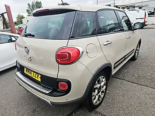 Used 2014 Fiat 500L Trekking - Interior and Exterior details 3
