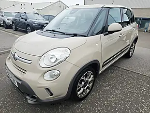 Used 2014 Fiat 500L Trekking - Interior and Exterior details 5
