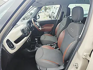 Used 2014 Fiat 500L Trekking - Interior and Exterior details 6