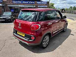 Used 2014 Fiat 500L Trekking Red - Interior and Exterior details 9