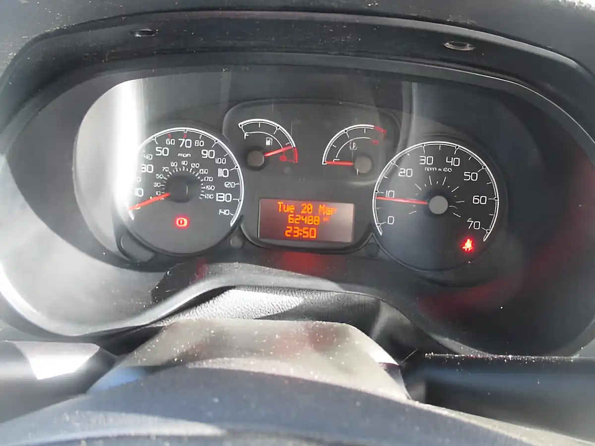 Used 2014 Fiat Doblo Xl High Roof Red - Interior and Exterior details 13
