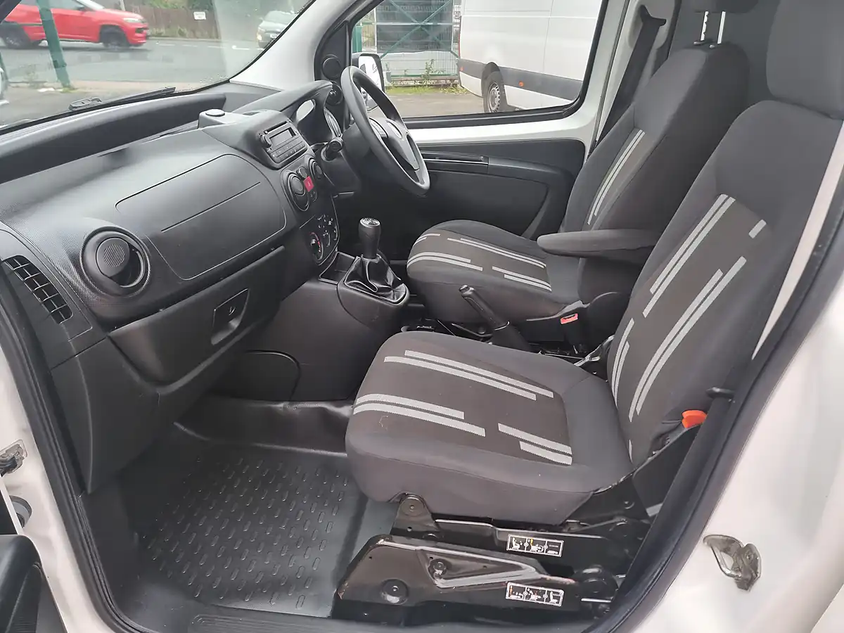 Used 2014 Fiat Fiorino Sx White - Interior and Exterior details 11