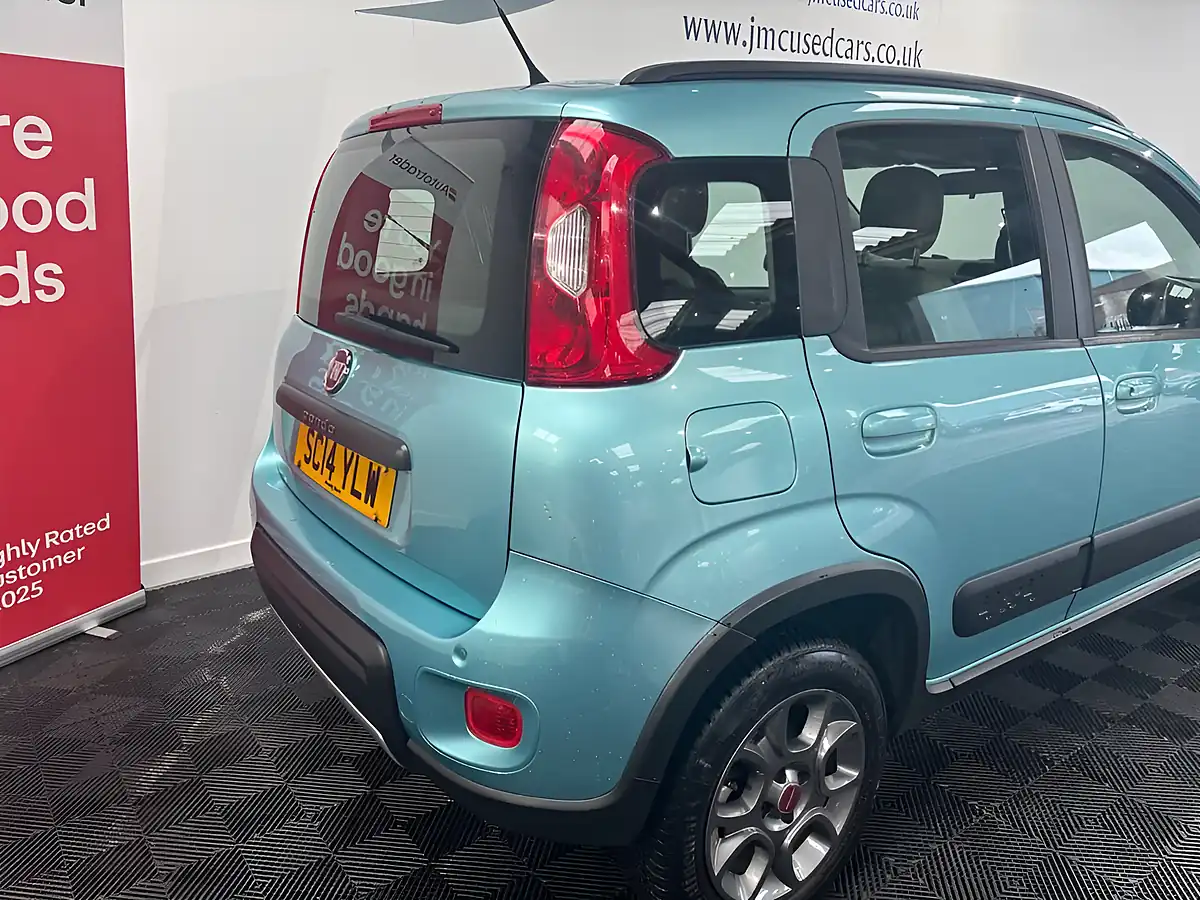 Used 2014 Fiat Panda 4X4 Blue - Interior and Exterior details 10