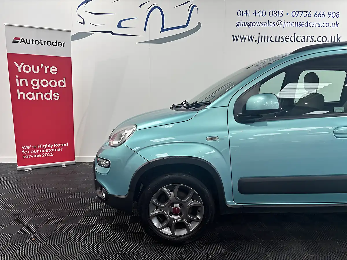 Used 2014 Fiat Panda 4X4 Blue - Interior and Exterior details 14