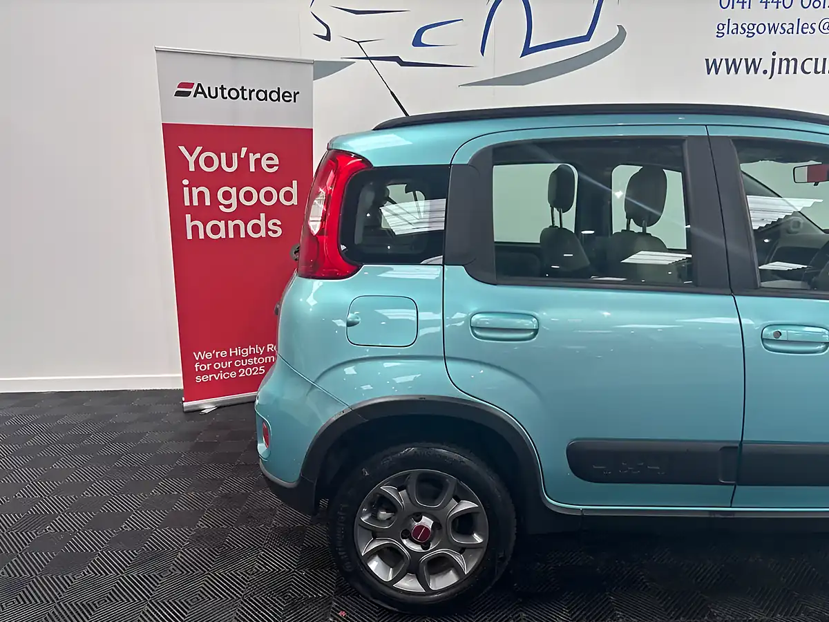 Used 2014 Fiat Panda 4X4 Blue - Interior and Exterior details 16