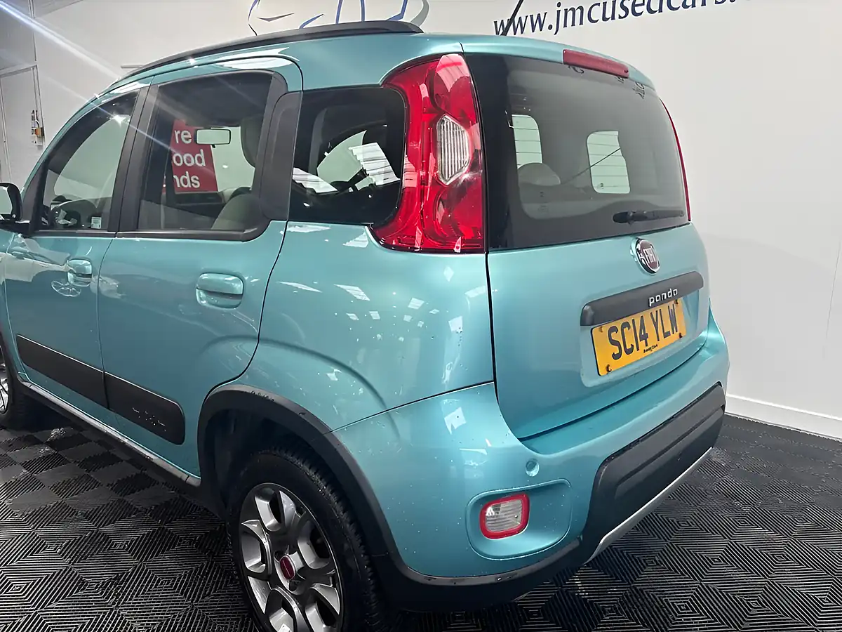Used 2014 Fiat Panda 4X4 Blue - Interior and Exterior details 9