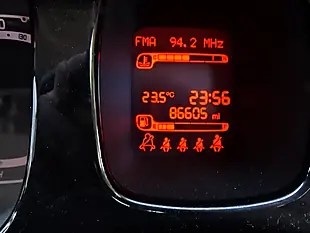 Used 2014 Fiat Panda 4X4 Green - Interior and Exterior details 12