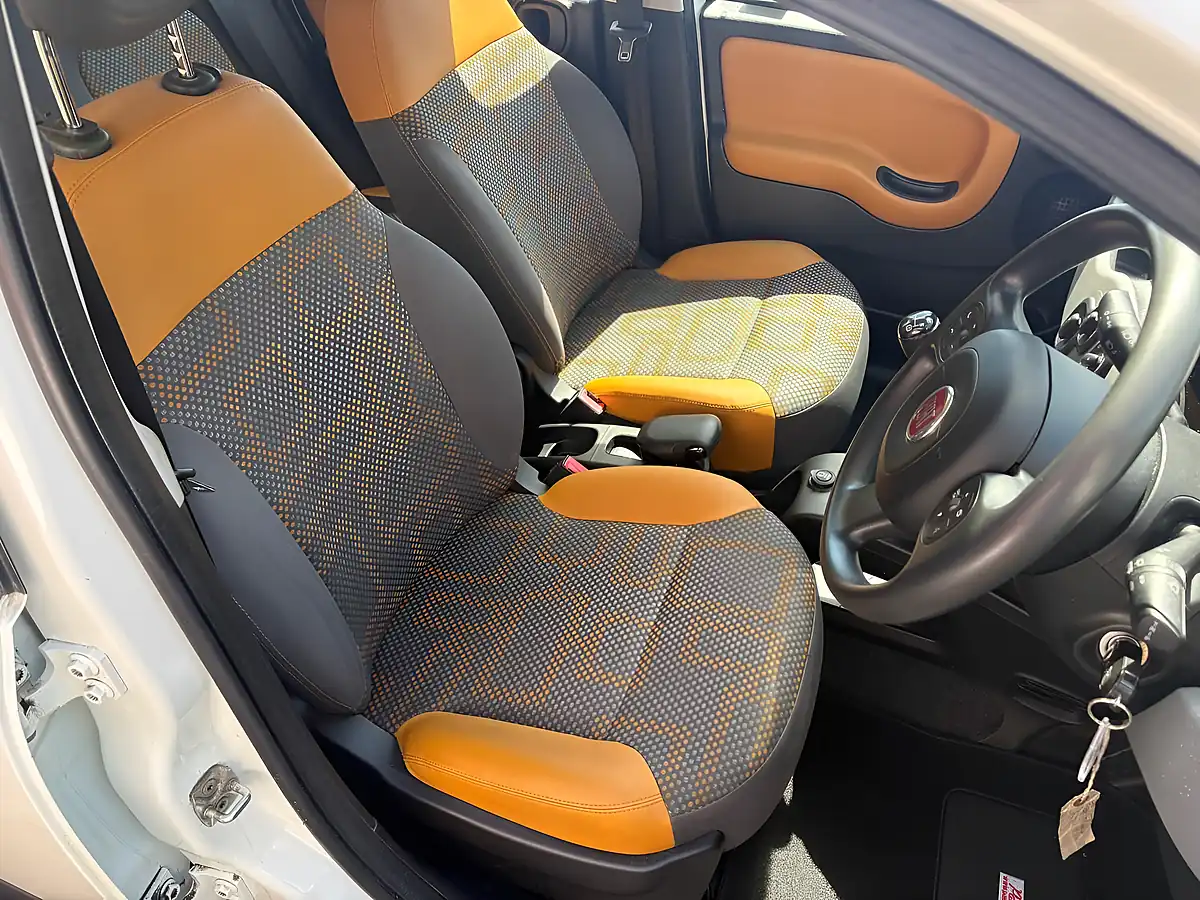 Used 2014 Fiat Panda 4X4 White - Interior and Exterior details 10