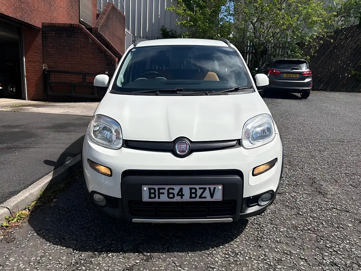 Used 2014 Fiat Panda 4X4 White - Interior and Exterior details 8